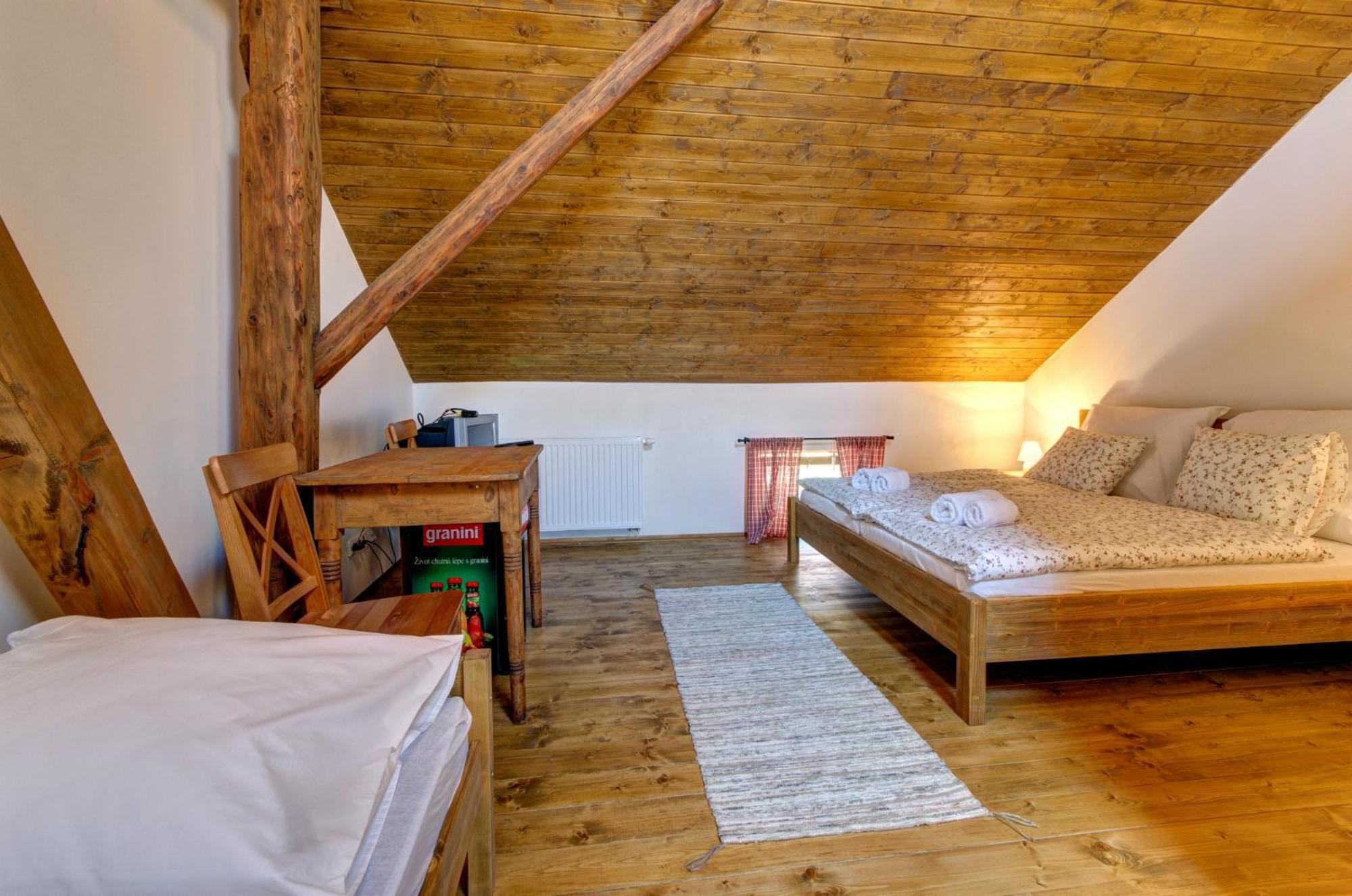 Slezsky Grunt Hotell Háj ve Slezsku Exteriör bild