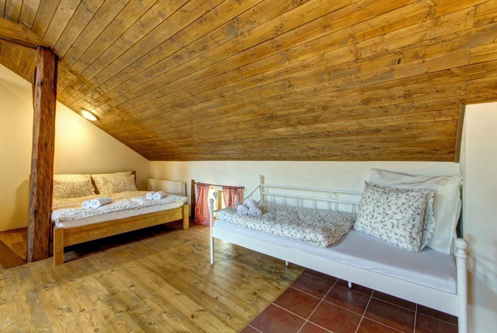 Slezsky Grunt Hotell Háj ve Slezsku Exteriör bild